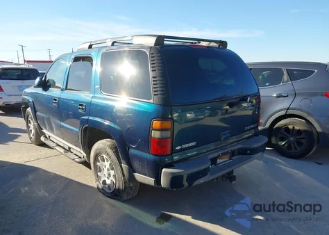 2005 Chevrolet Tahoe Z71 z USA, uszkodzony, nr VIN 1GNEC13TX5R211757